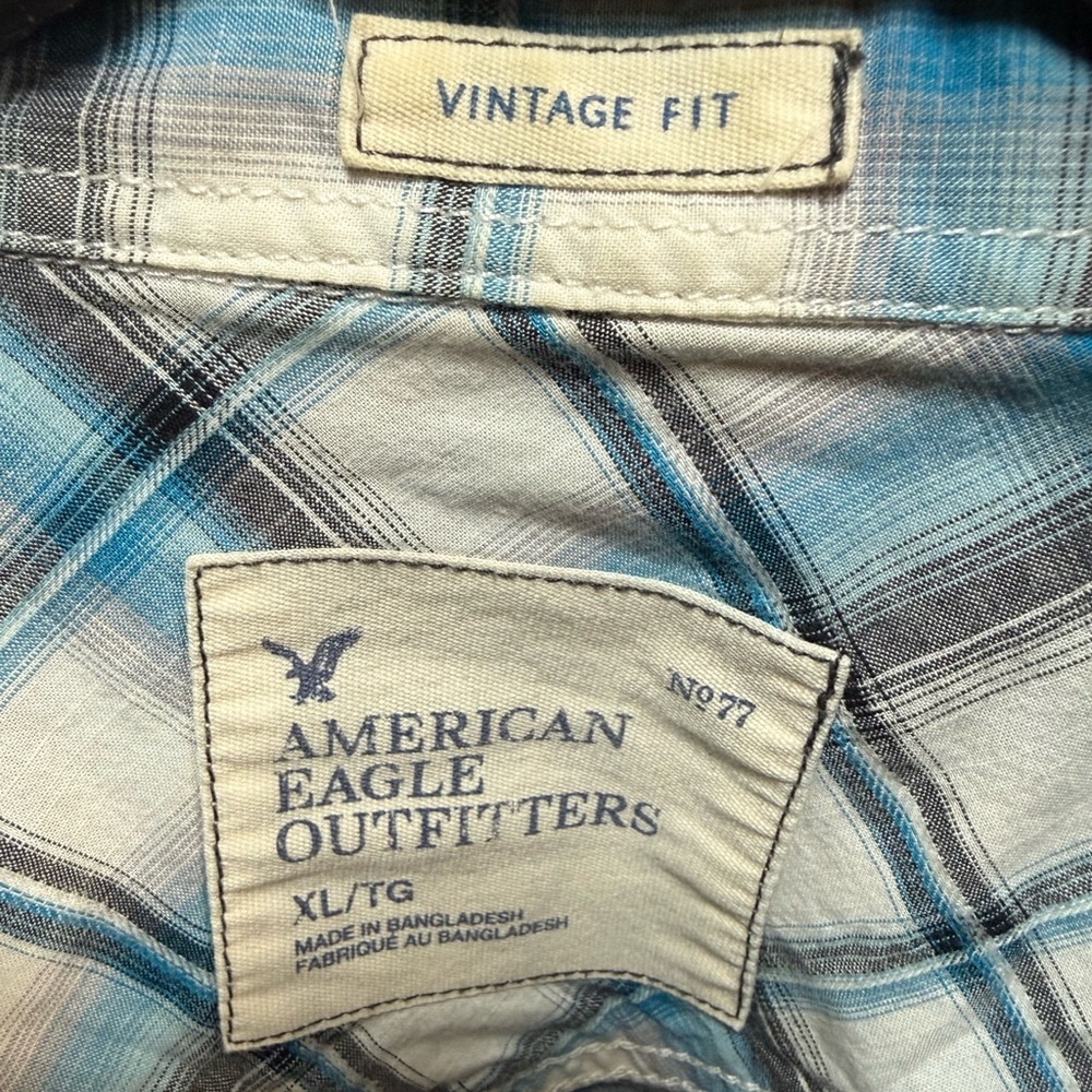 American Eagle Outfitters Vintage Fit Plaid Shirt